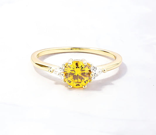 GORGEOUS CANARY DIAMOND RING