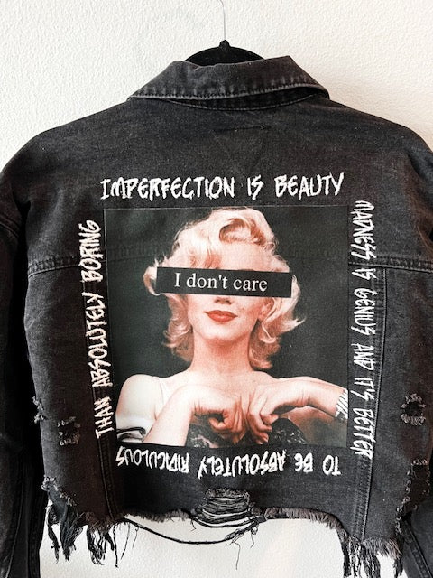 MONROE DENIM FRAYED CROP JACKET